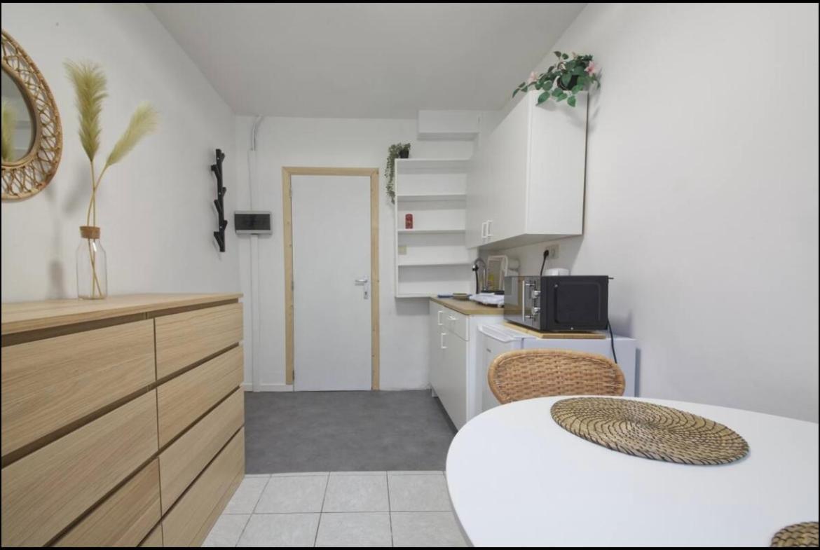 Bruxelles Nid Douillet Et Chaleureux Apartment Bagian luar foto