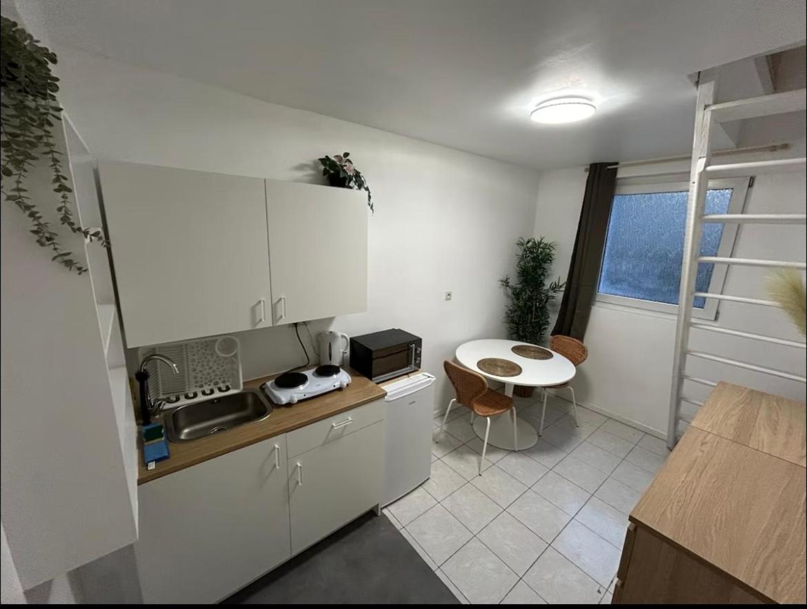 Bruxelles Nid Douillet Et Chaleureux Apartment Bagian luar foto